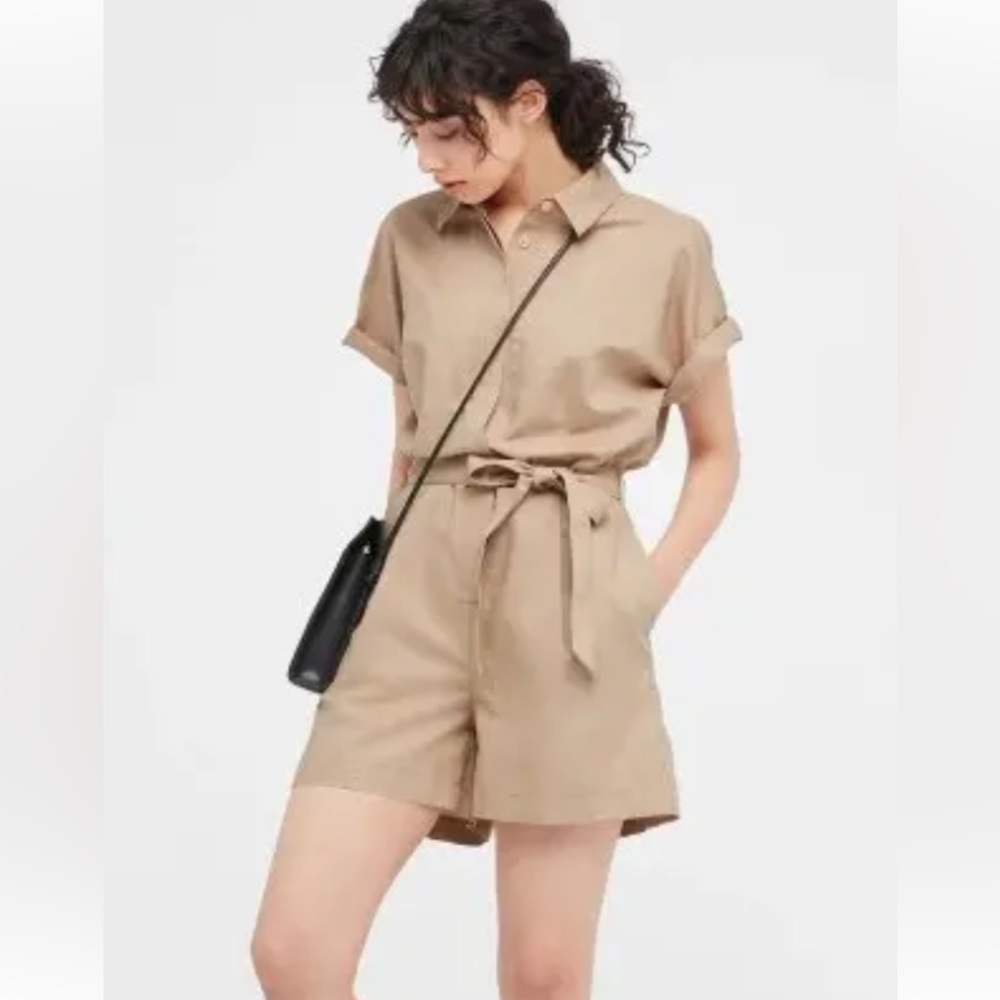 NWOT Uniqlo Linen-Blend Short-Sleeve Romper S